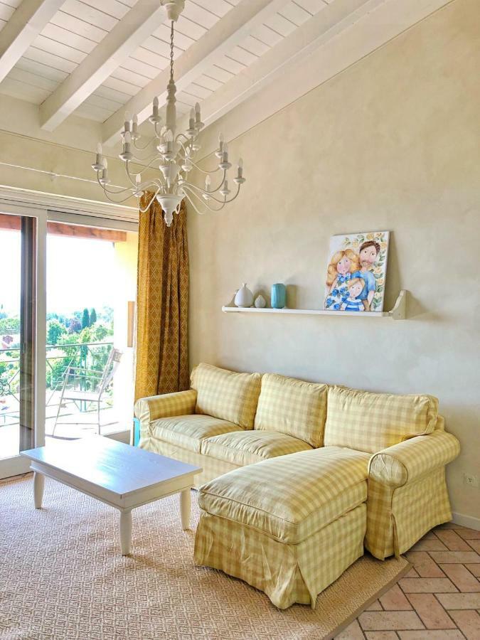 Alice'S Nest-Lake View House Padenghe sul Garda Exterior photo